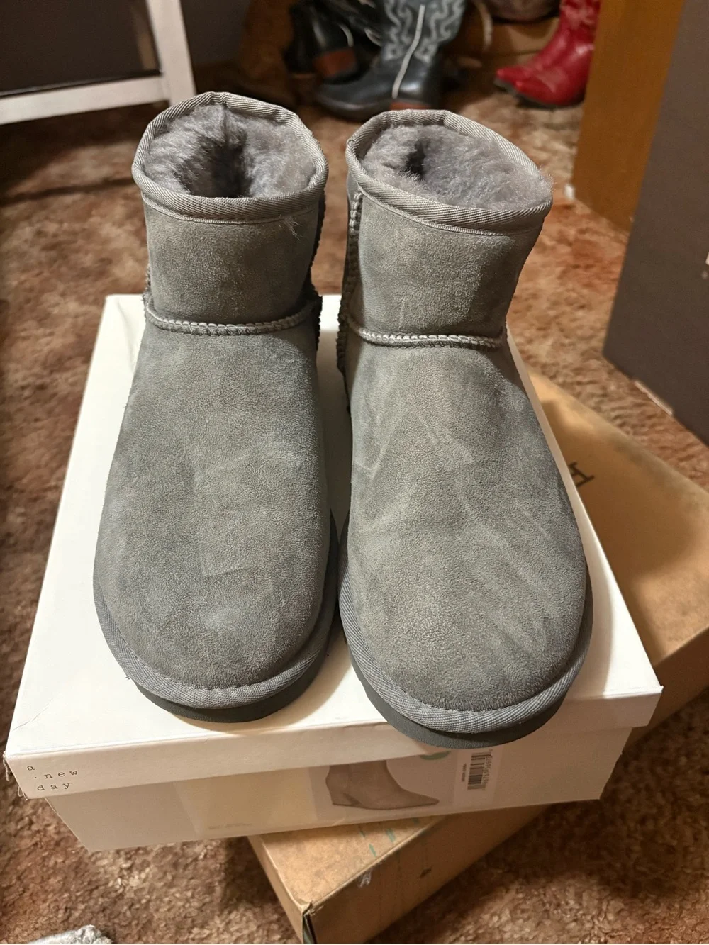UGG classic short
